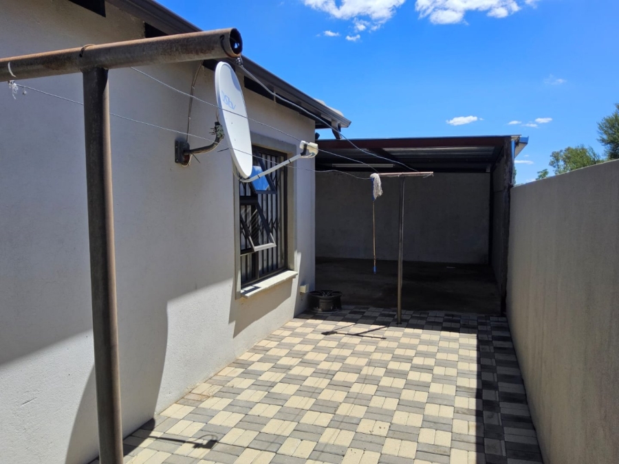 2 Bedroom Property for Sale in Raceway Free State